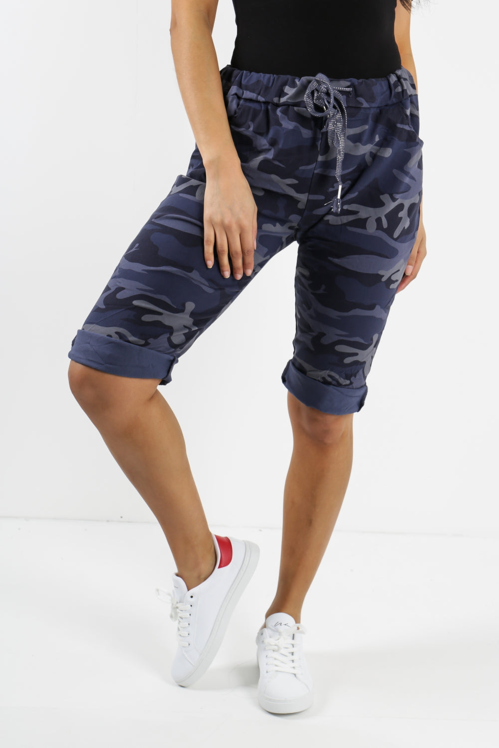 Fuchsia Plus Size Italian Camouflage Magic Chino Shorts For Women 16 - Dropwear