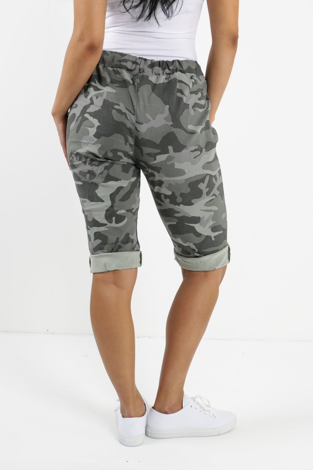 Beige Plus Size Italian Camouflage Magic Chino Shorts For Women 20 - Dropwear