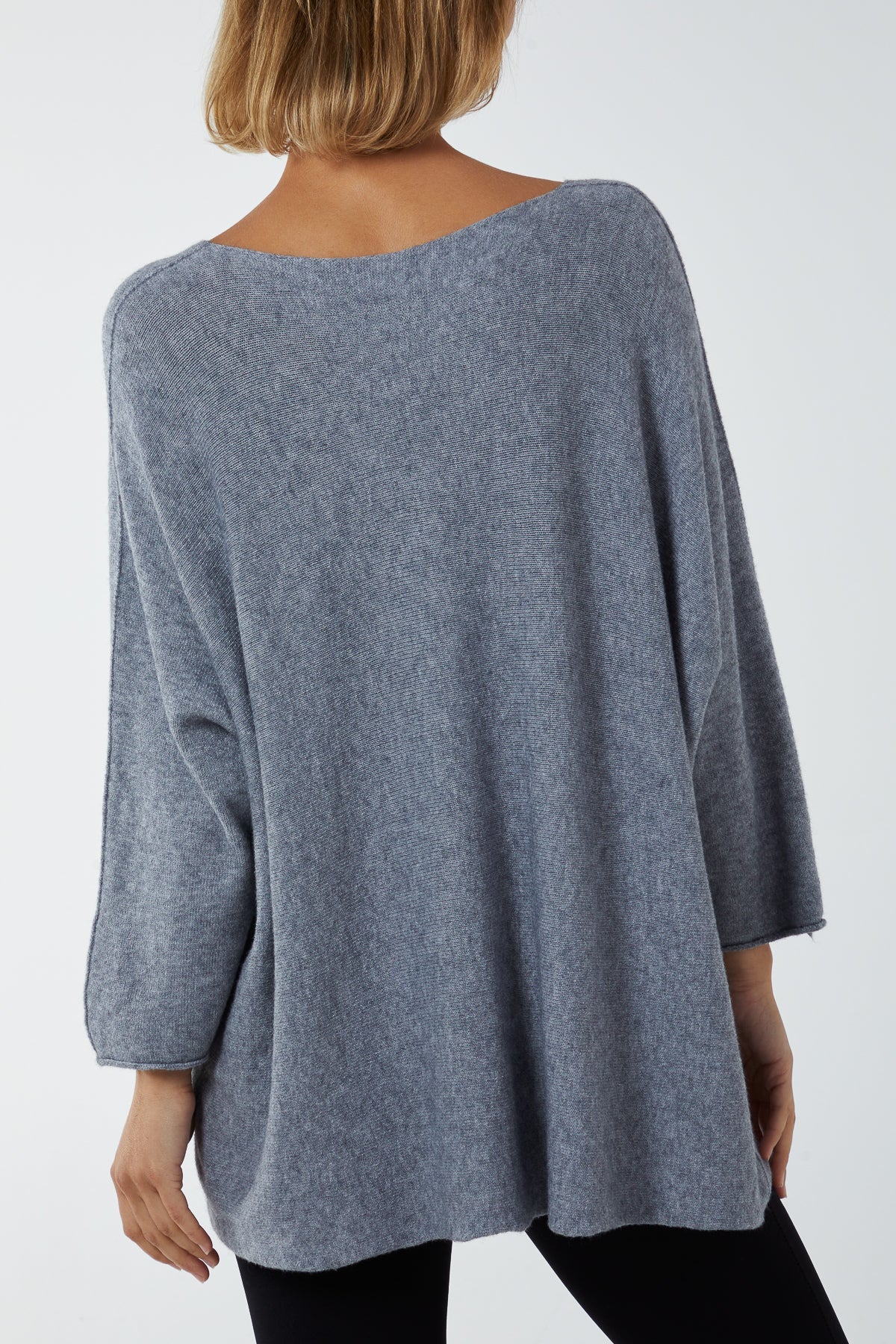 White V-Neck Oversized Fine Knit Jumper For Women ONE SIZE - Dropwear