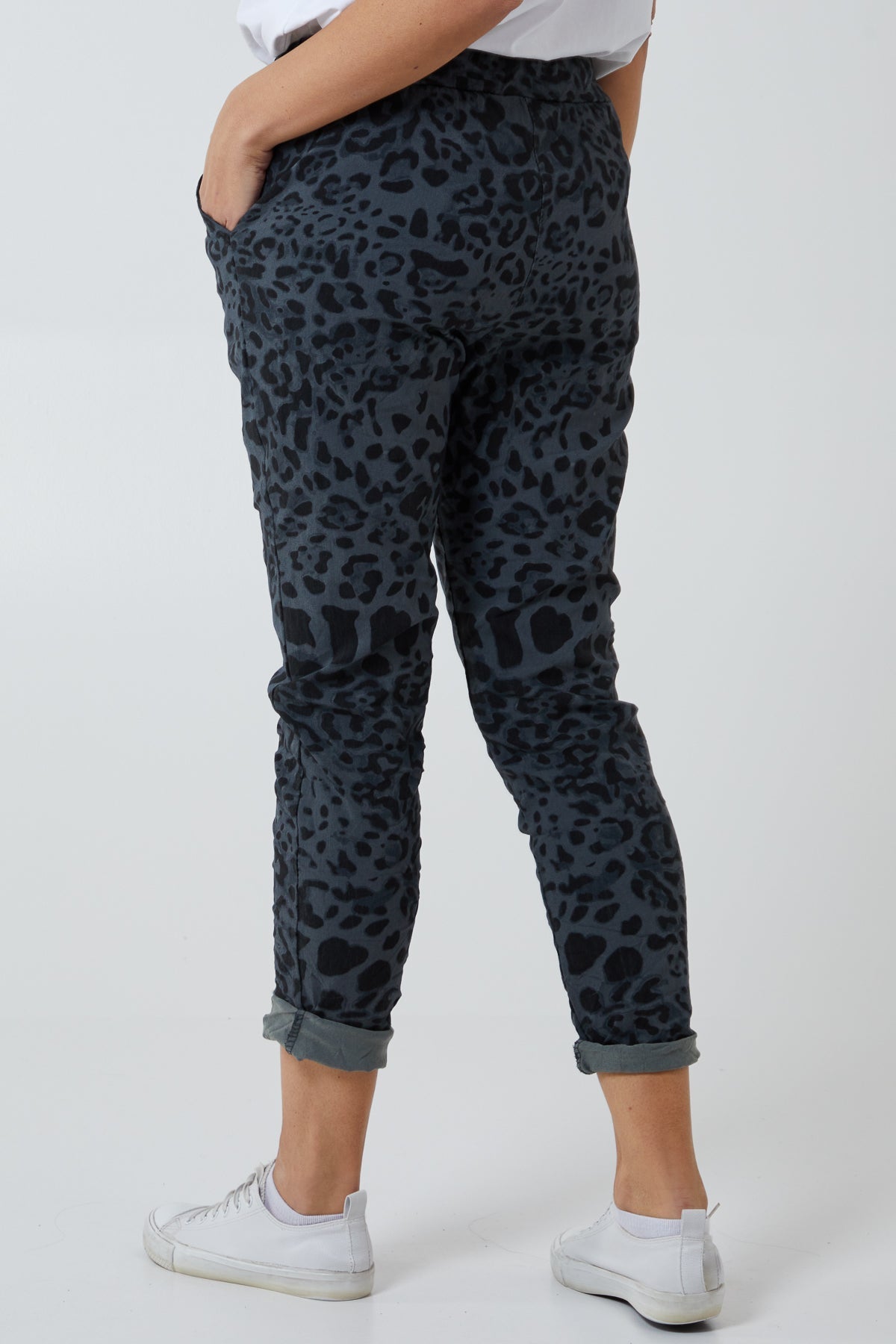 Magic Super Stretch Leopard Print Trousers For Women  - Dropwear