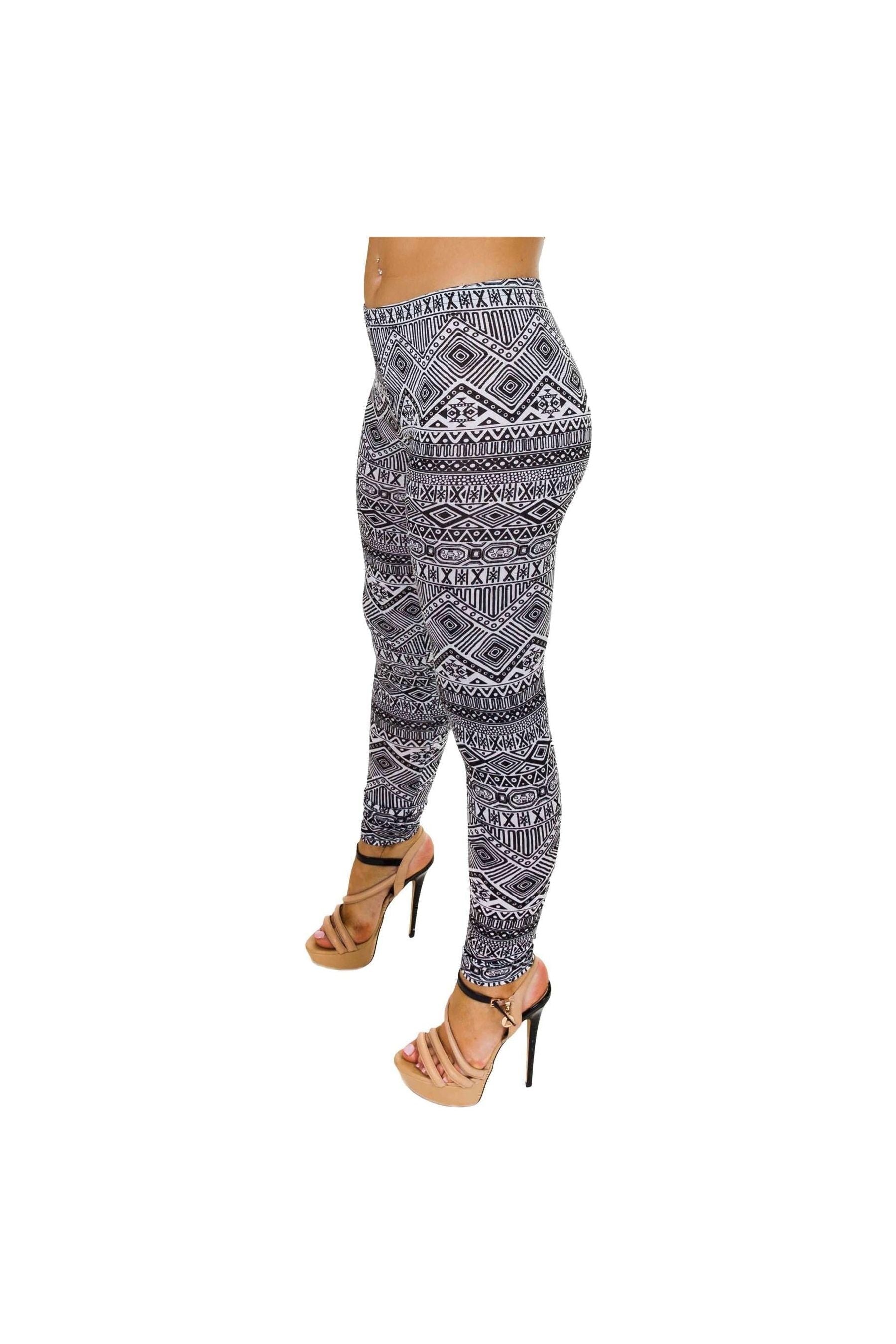 Small Aztec Plus Size Black White Aztec Small Print Leggings For Women 24-26 - Dropwear