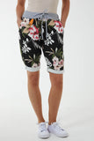 Black Tropical Floral Contrasted Waist Shorts For Women 8 - Dropwear