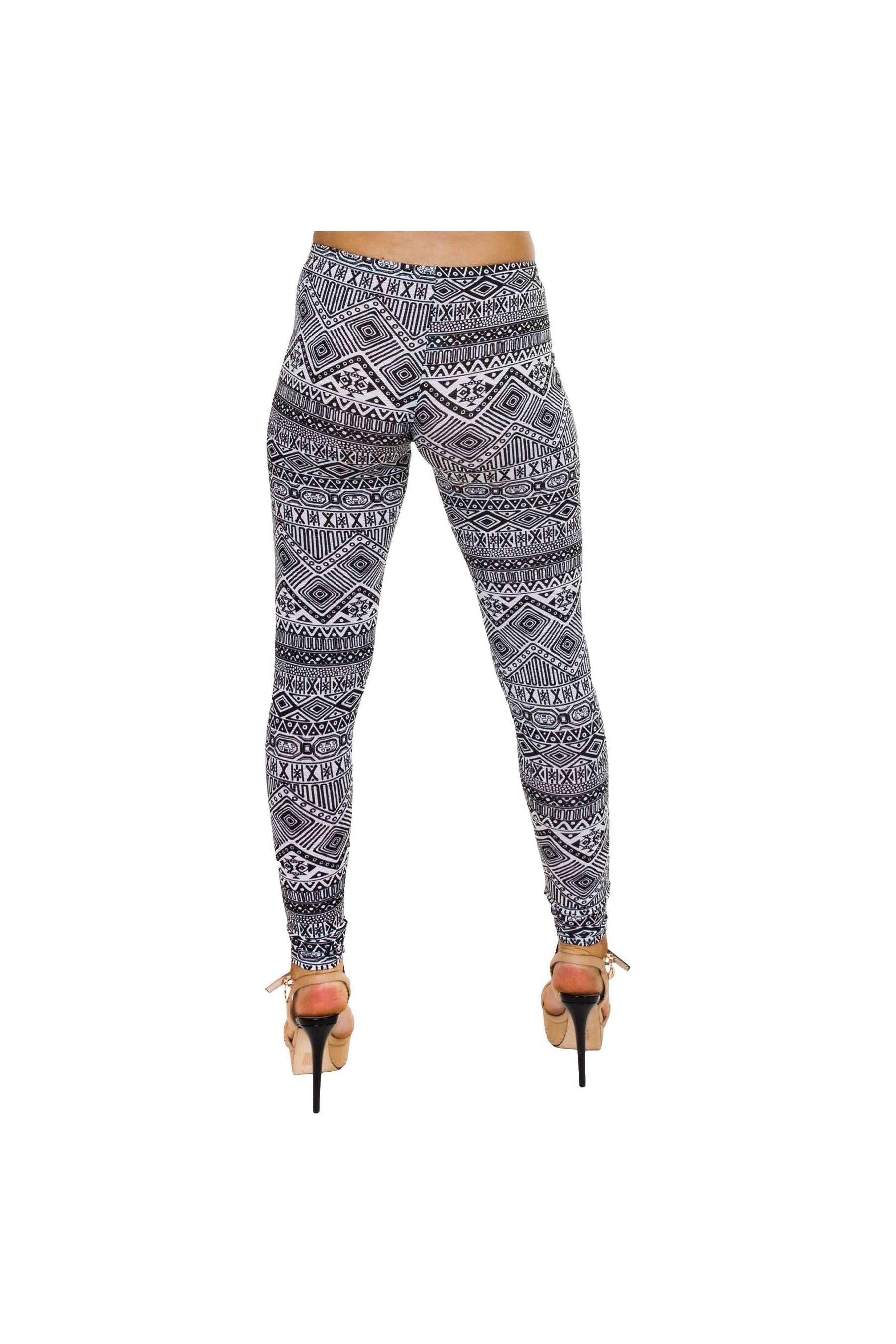 Plus Size Black White Aztec Small Print Leggings For Women  - Dropwear