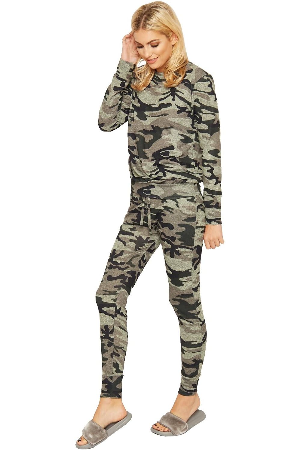 Army Camouflage Print Tracksuit For Women  - Dropwear
