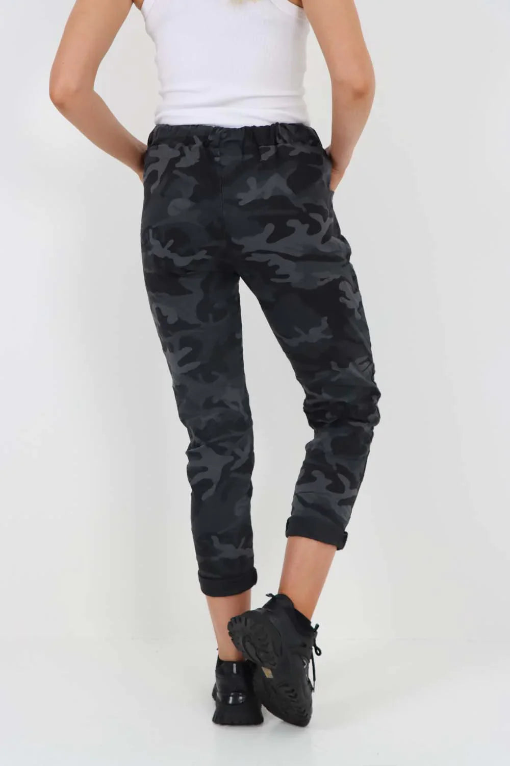Plus Size Italian Drawstring Camo Side Pockets Trousers For Women  - Dropwear