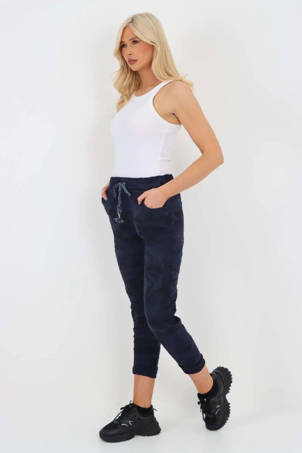 Plus Size Italian Drawstring Camo Side Pockets Trousers For Women  - Dropwear