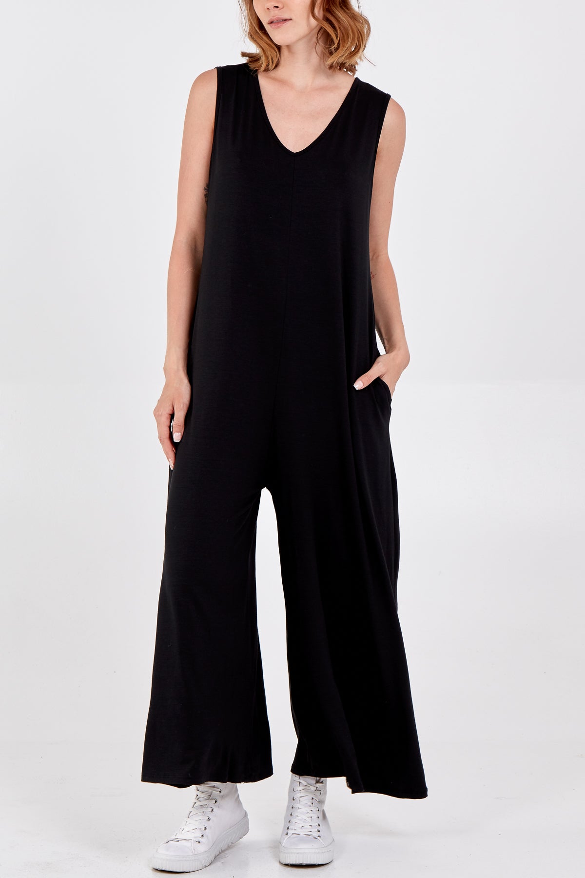 Sleeveless Plain V-Neck Jumpsuit For Women  - Dropwear