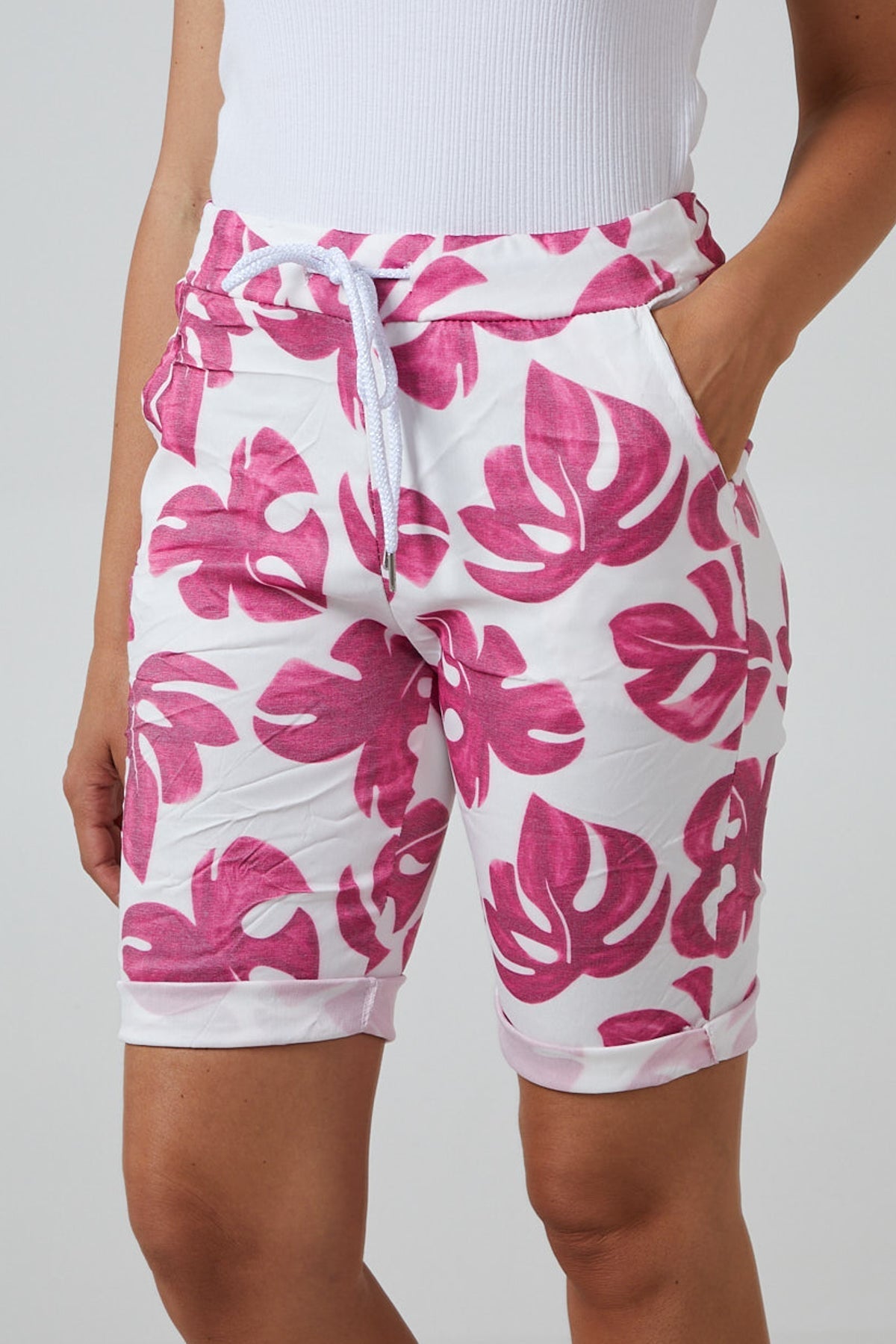 Fuchsia Monstera Leaf Super Stretch Shorts For Women 8 - Dropwear