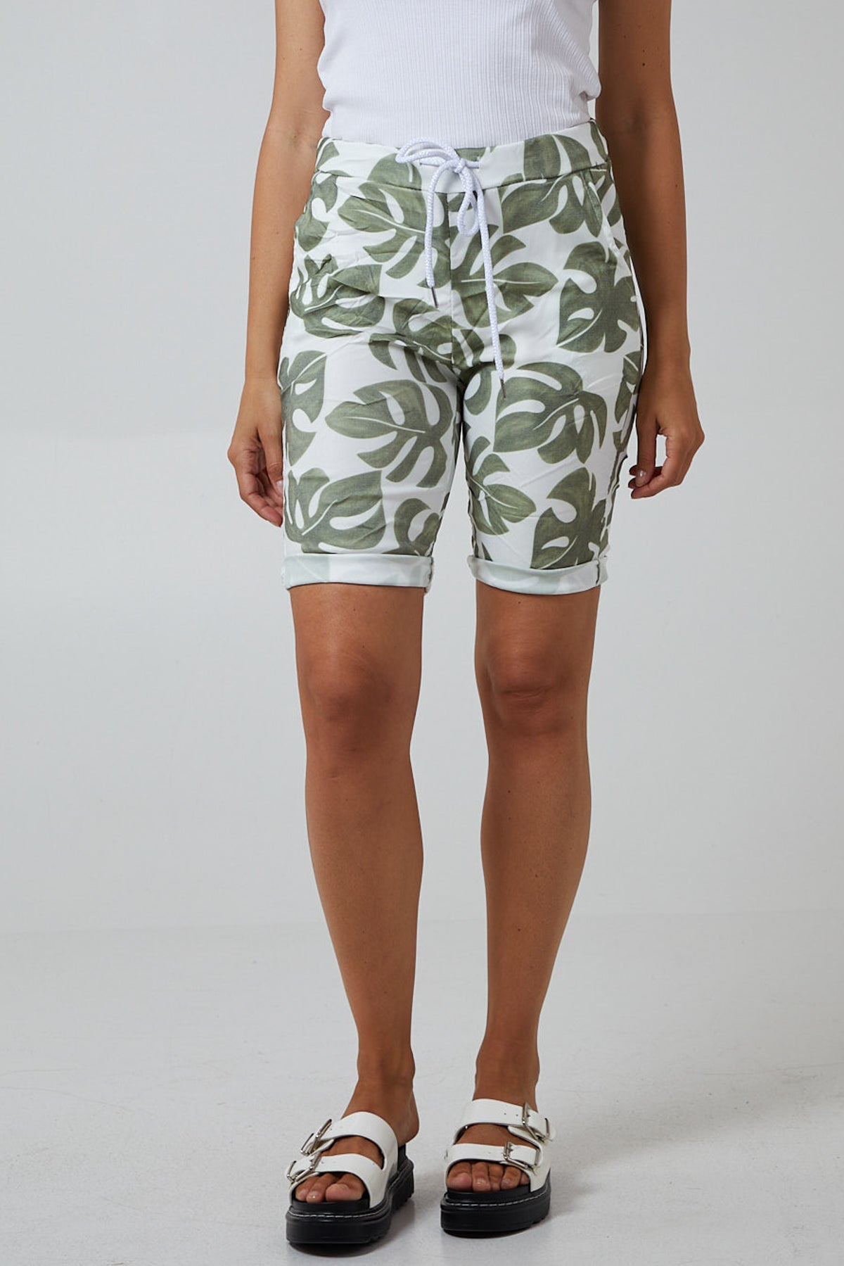 Khaki Monstera Leaf Super Stretch Shorts For Women 8 - Dropwear