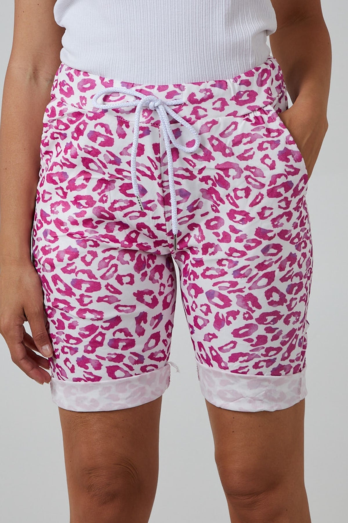 Beige Leopard Print Super Stretch Shorts For Women 12 - Dropwear