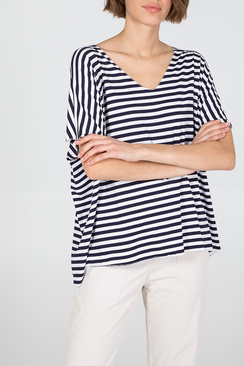 Black V-Neck Stripe T-Shirt For Women ONE SIZE - Dropwear