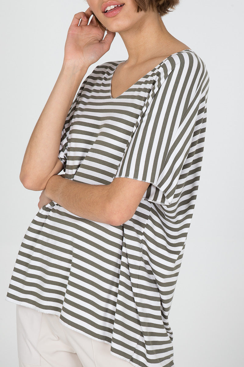 Bubblegum Pink V-Neck Stripe T-Shirt For Women ONE SIZE - Dropwear