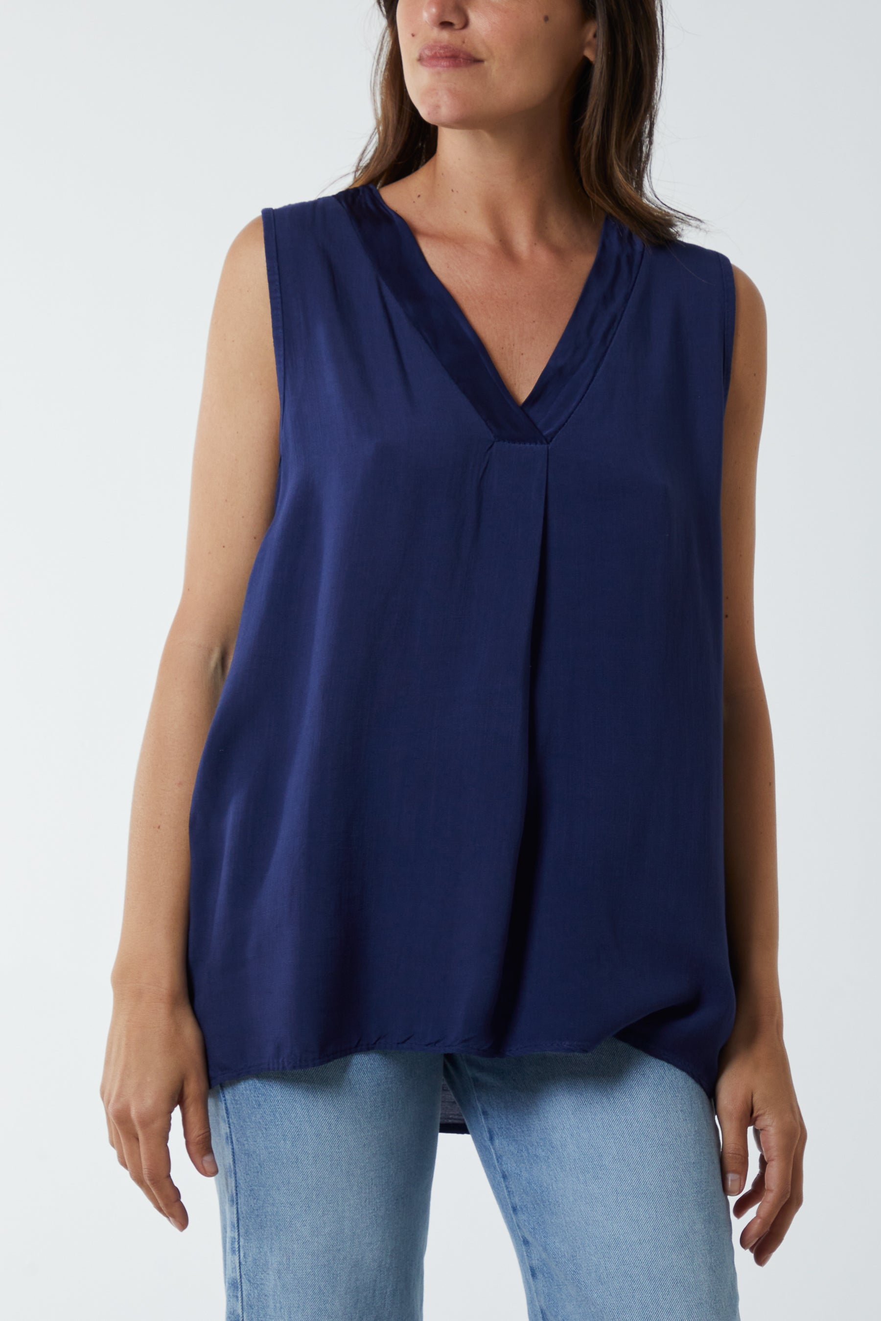 Blush Kiwi Collar Satin Trim Vest For Women ONE SIZE - Dropwear