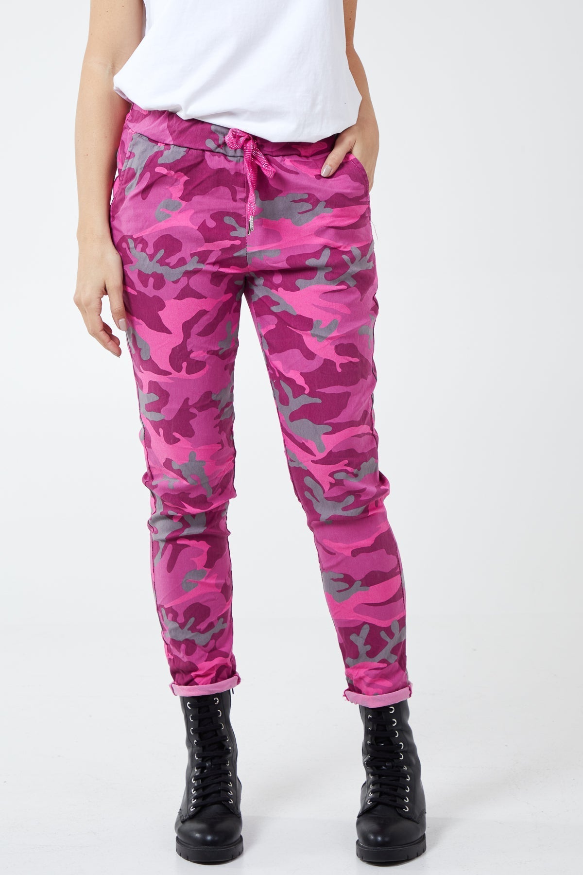Magic Camouflage Trousers (Extra Large) For Women  - Dropwear