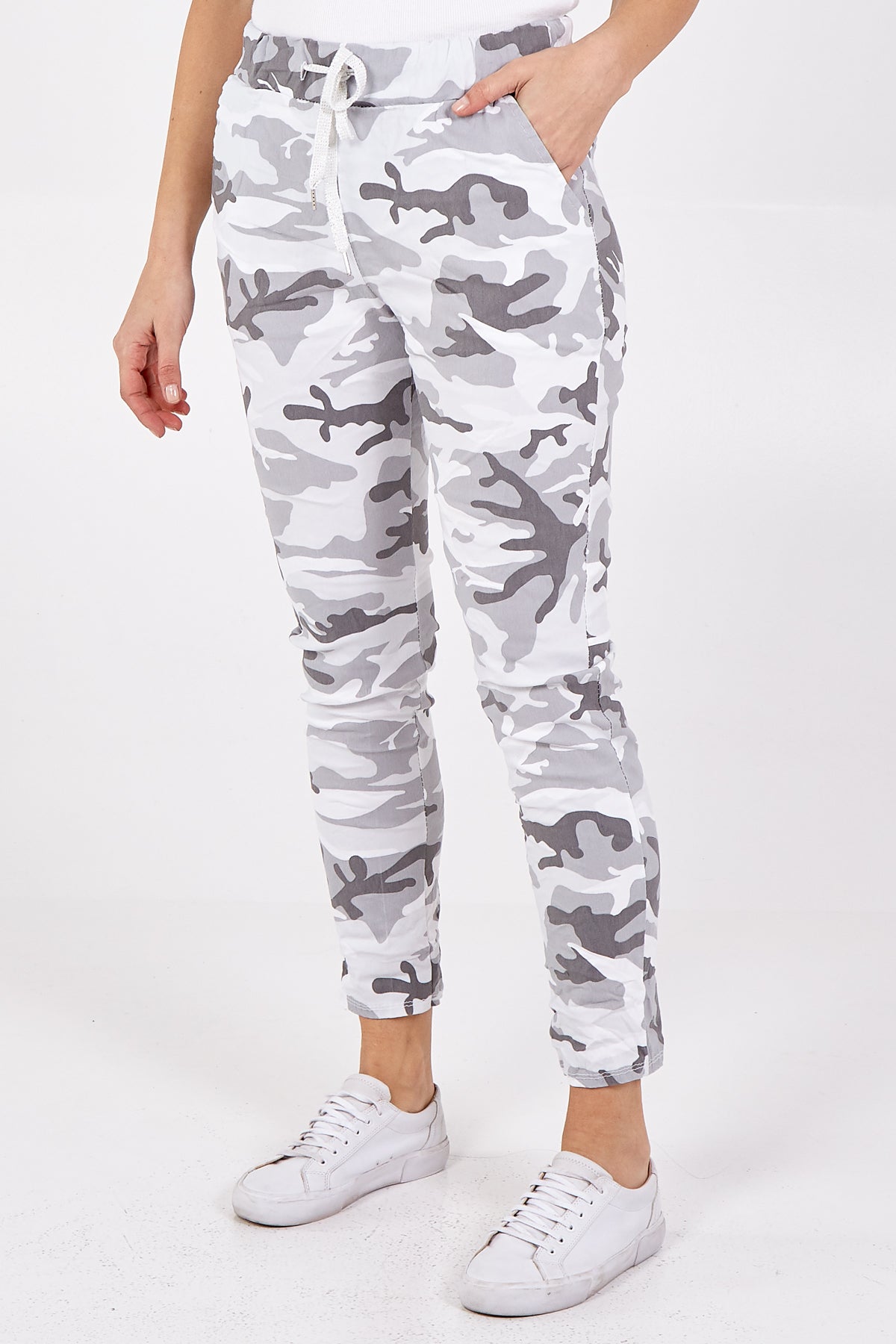 Magic Super Stretch Camouflage Print Trousers For Women  - Dropwear