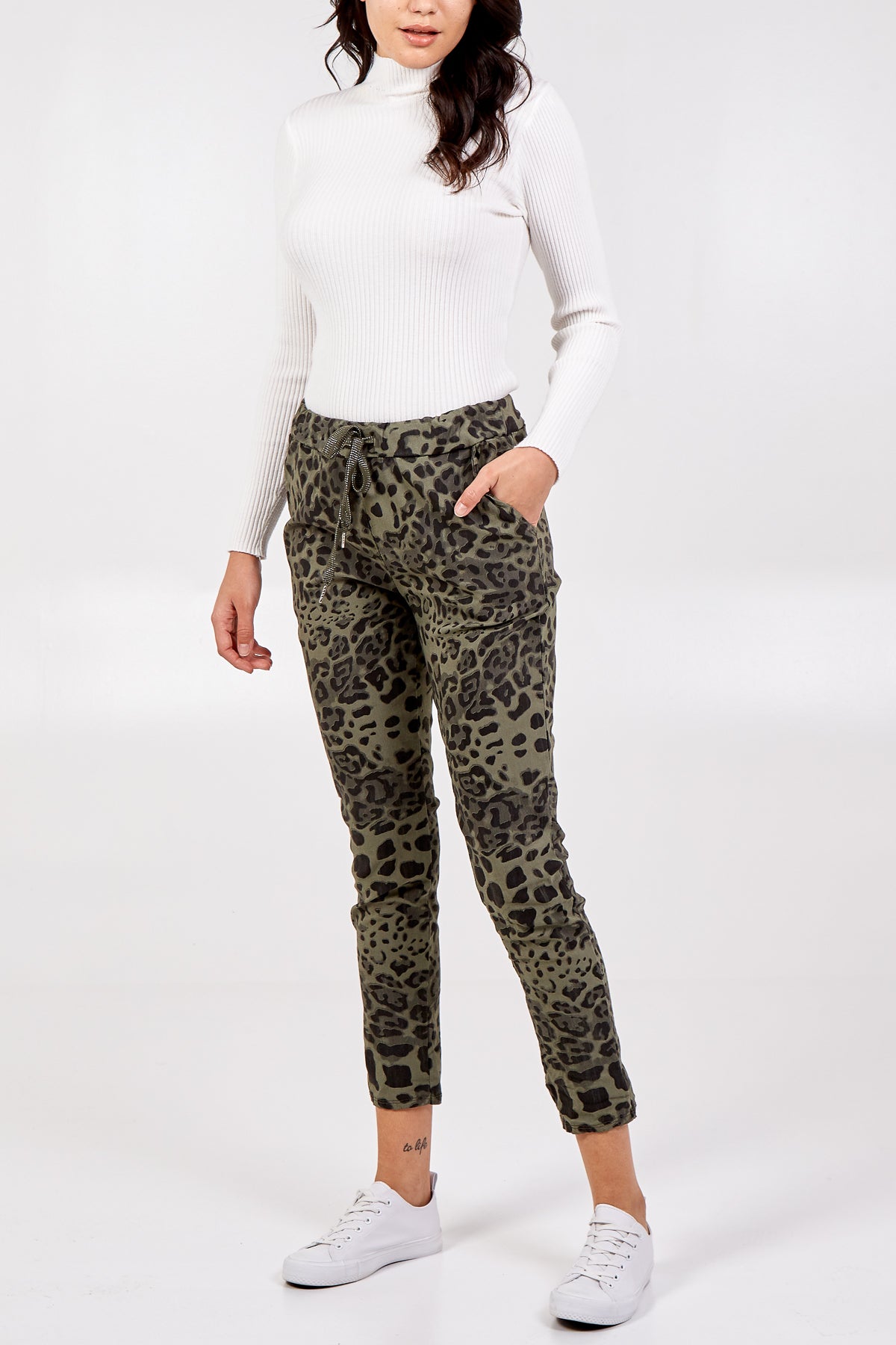 Mocha Magic Super Stretch Leopard Print Trousers For Women ONE SIZE - Dropwear