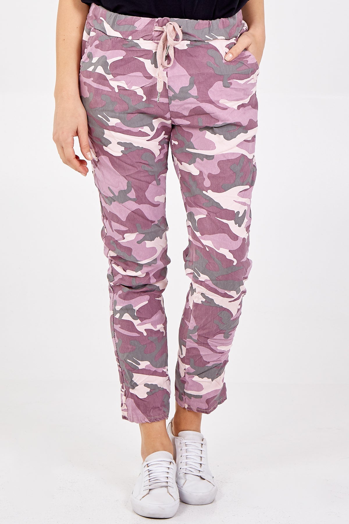 Magic Camouflage Trousers (Extra Large) For Women  - Dropwear