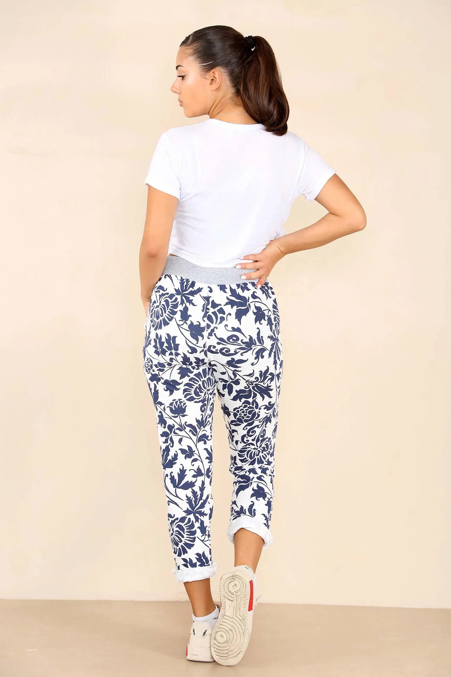 Blue Plus Size Italian Leaf Print Drawstring Cotton Joggers For Women 16 - Dropwear