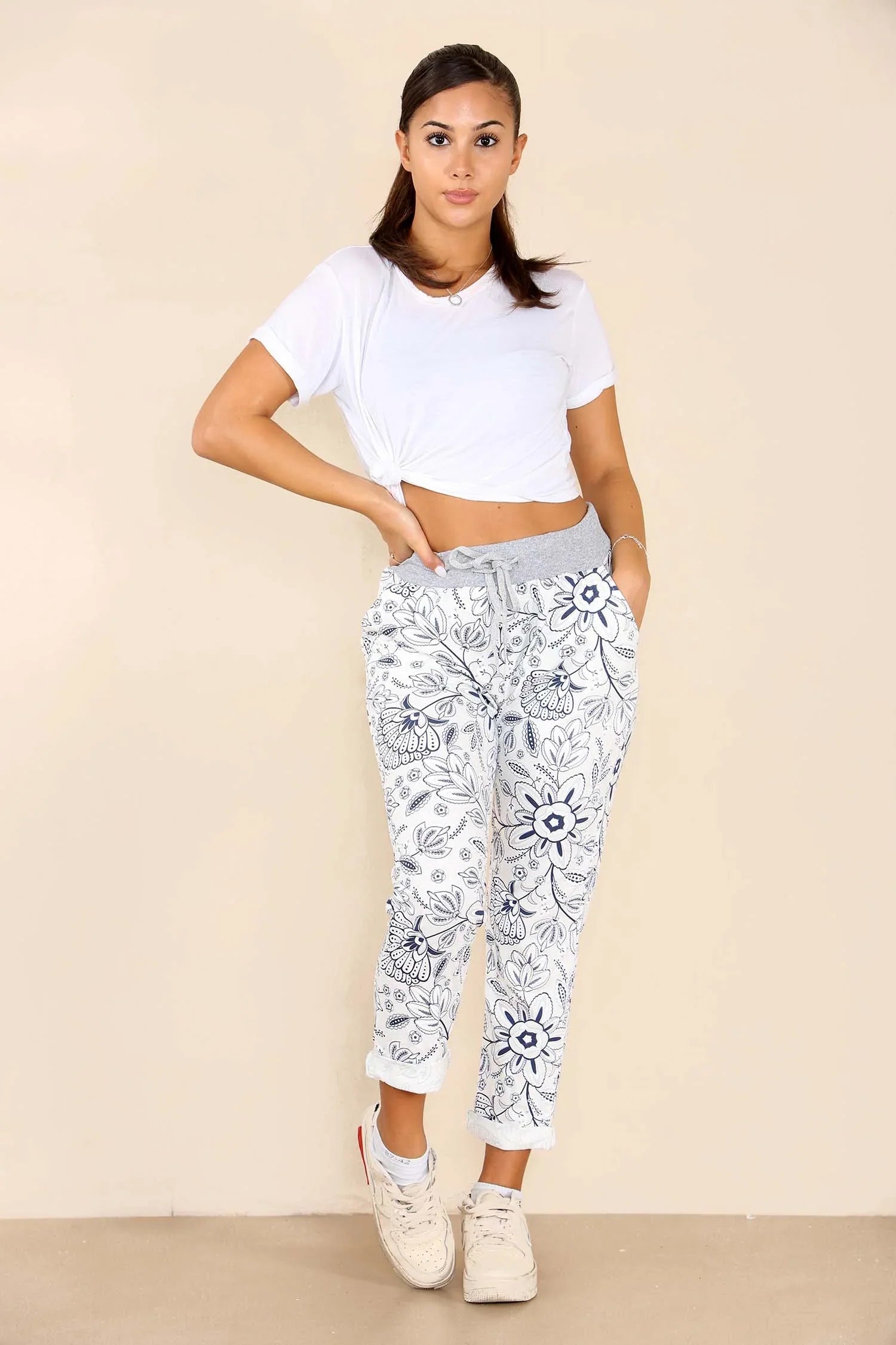 White Plus Size Italian Flower Bale Print Drawstring Cotton Joggers For Women 16 - Dropwear
